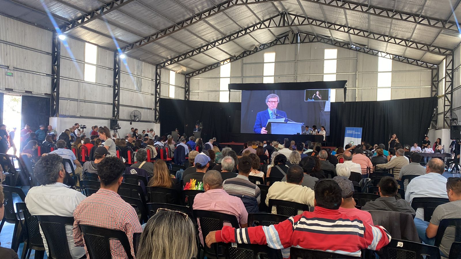 Audiencia Pública en San Antonio Este: Debate sobre el Proyecto de GNL en el Golfo San Matías