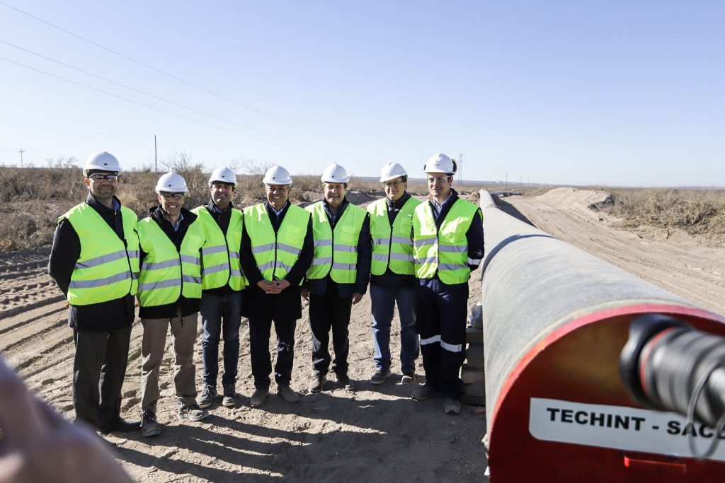 Weretilneck: “La Patagonia ya no ve pasar el petróleo, lo exporta desde su territorio”