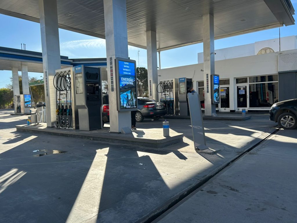 Aumentó el combustible en todo el país y se oficializó el nuevo esquema impositivo