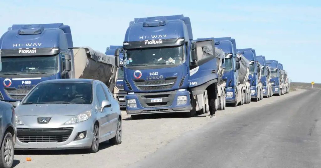 Camioneros anunció un paro desde este miércoles en Vaca Muerta