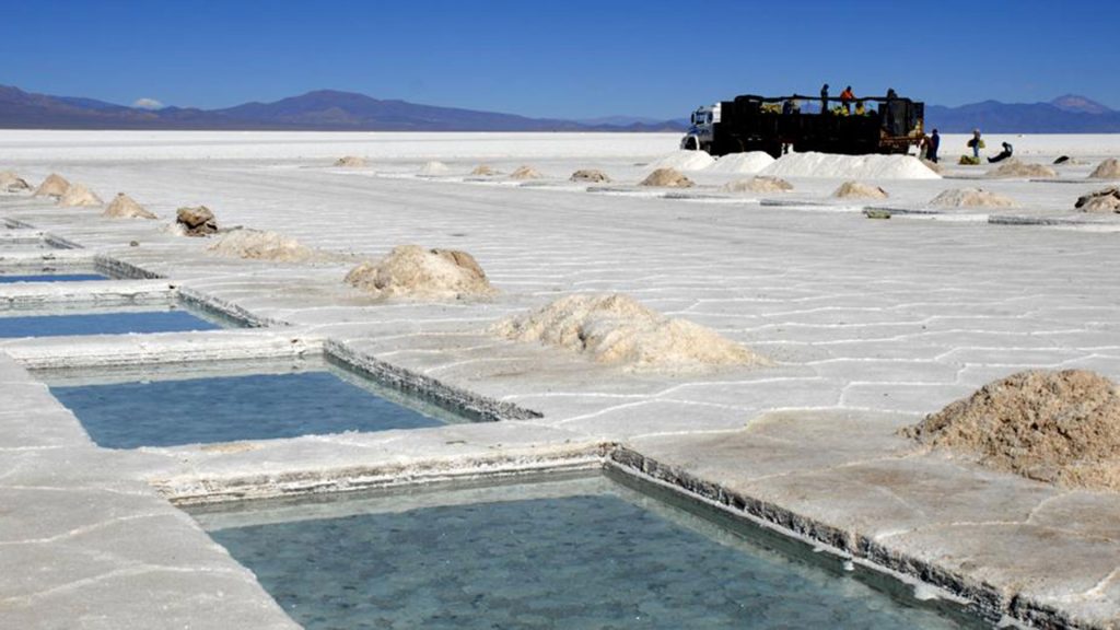 Litio argentino: se proyecta un crecimiento del 75 % en la producción para 2025