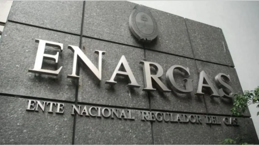 ENARGAS convoca a consulta pública para definir tarifas provisorias del transporte de gas natural operado por ENARSA
