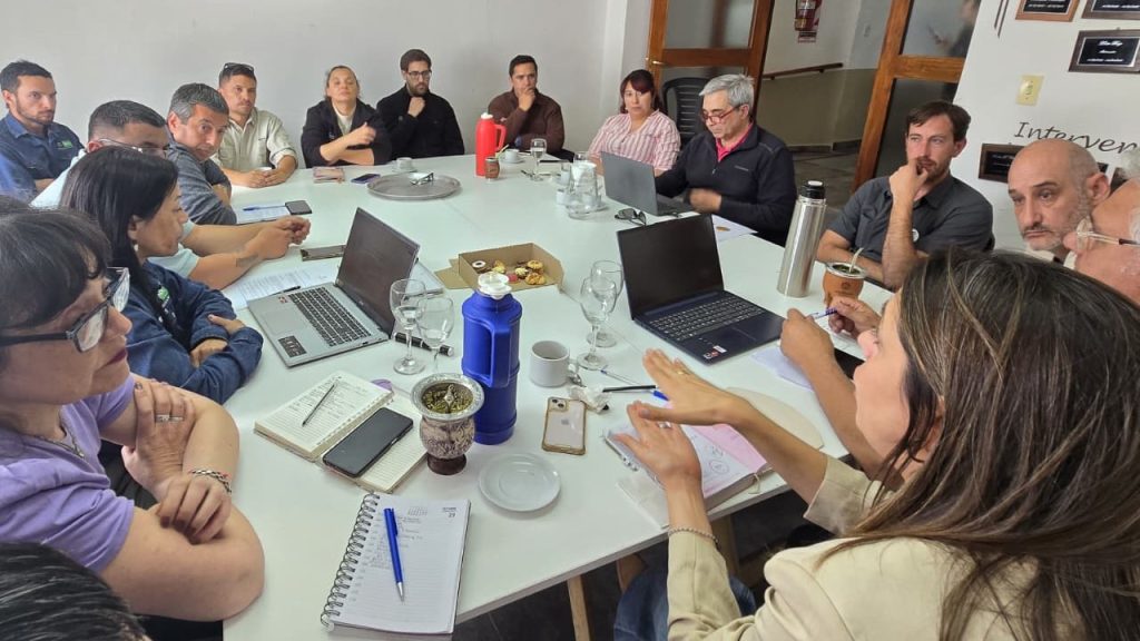 Calcatreu consolida empleo y consensos en Jacobacci