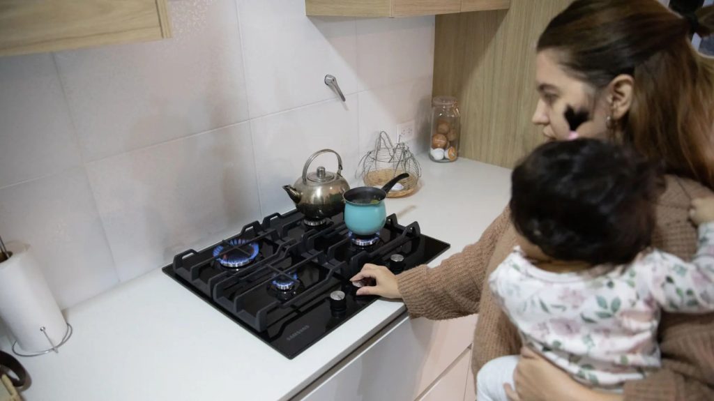 Río Negro reducirá en un 60% los impuestos en luz y gas