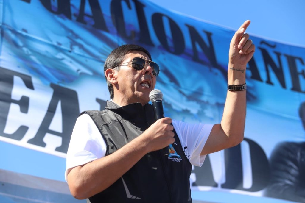 Petroleros de Vaca Muerta: Rucci anunció un aumento, un bono de $500.000 y un plus por zona