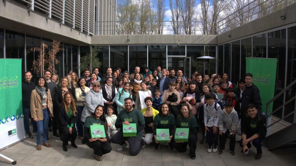 Educación: Río Negro consolida el programa “Territorio de Minerales”