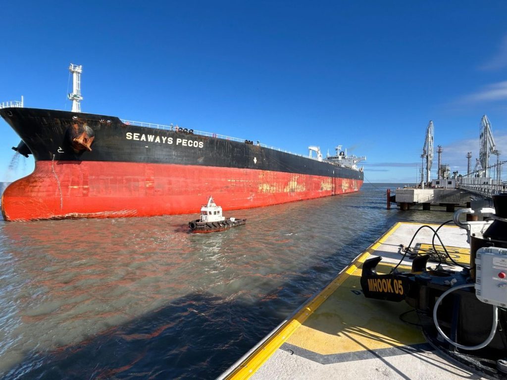 Crudo de Vaca Muerta: el puerto de Bahía Blanca exportó 238.151 toneladas en 2025 y espera un salto de escala en 2026