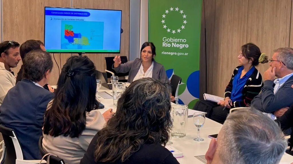 Río Negro avanza con diálogo sobre regalías hidrocarburíferas