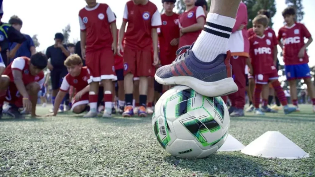 PAE acompaña en Neuquén la campaña “Si hay violencia, no hay juego” junto a 30 clubes para frenar agresiones en el deporte