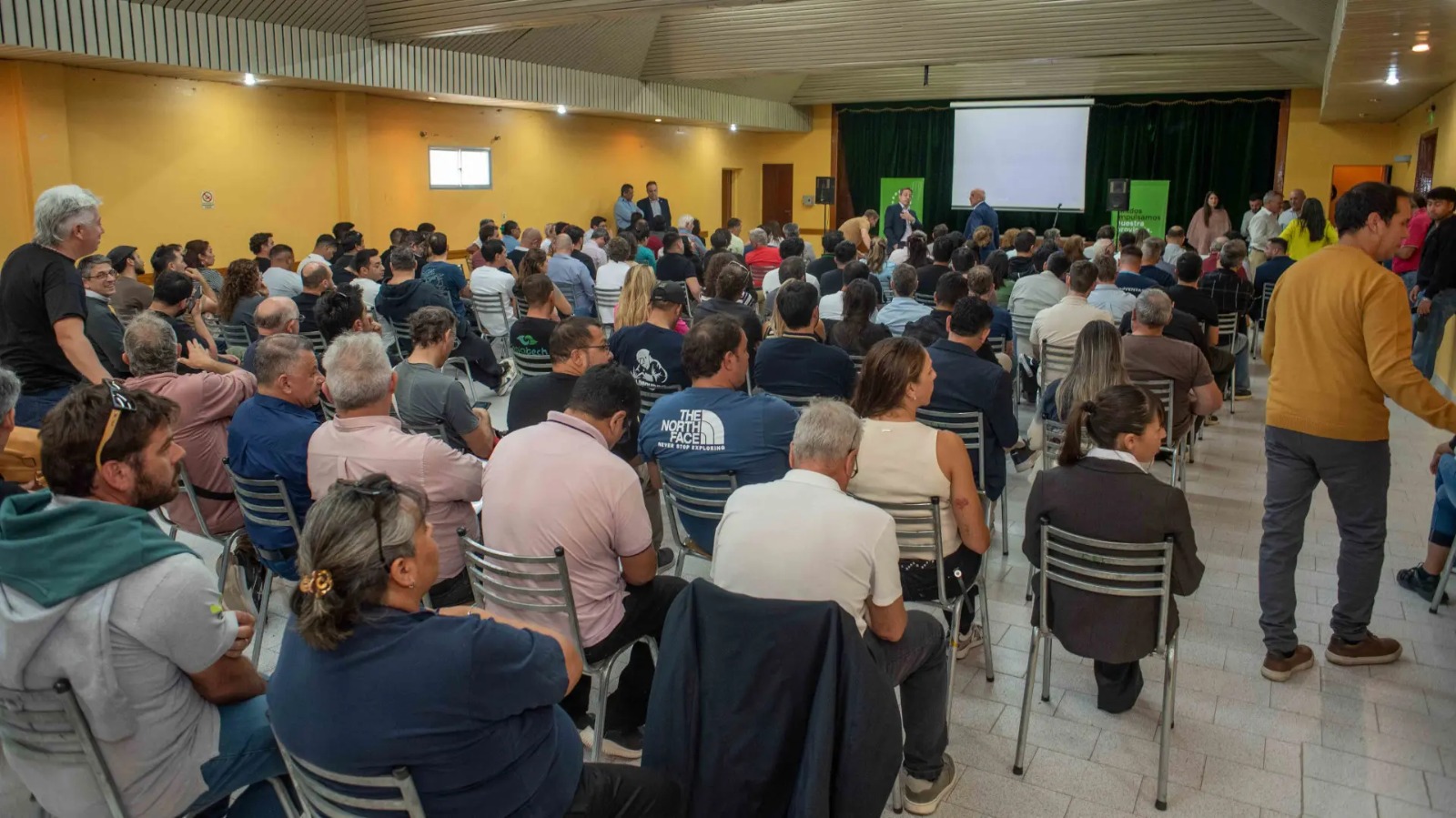 Más de 150 empresas locales se suman al debate sobre oportunidades del VMOS